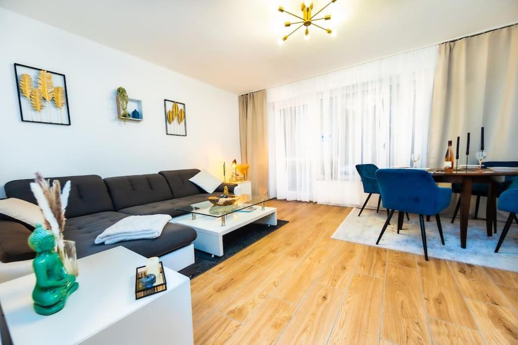 Charmante Wohnung In Koblenzer Innenstadt Koblenz  Luaran gambar